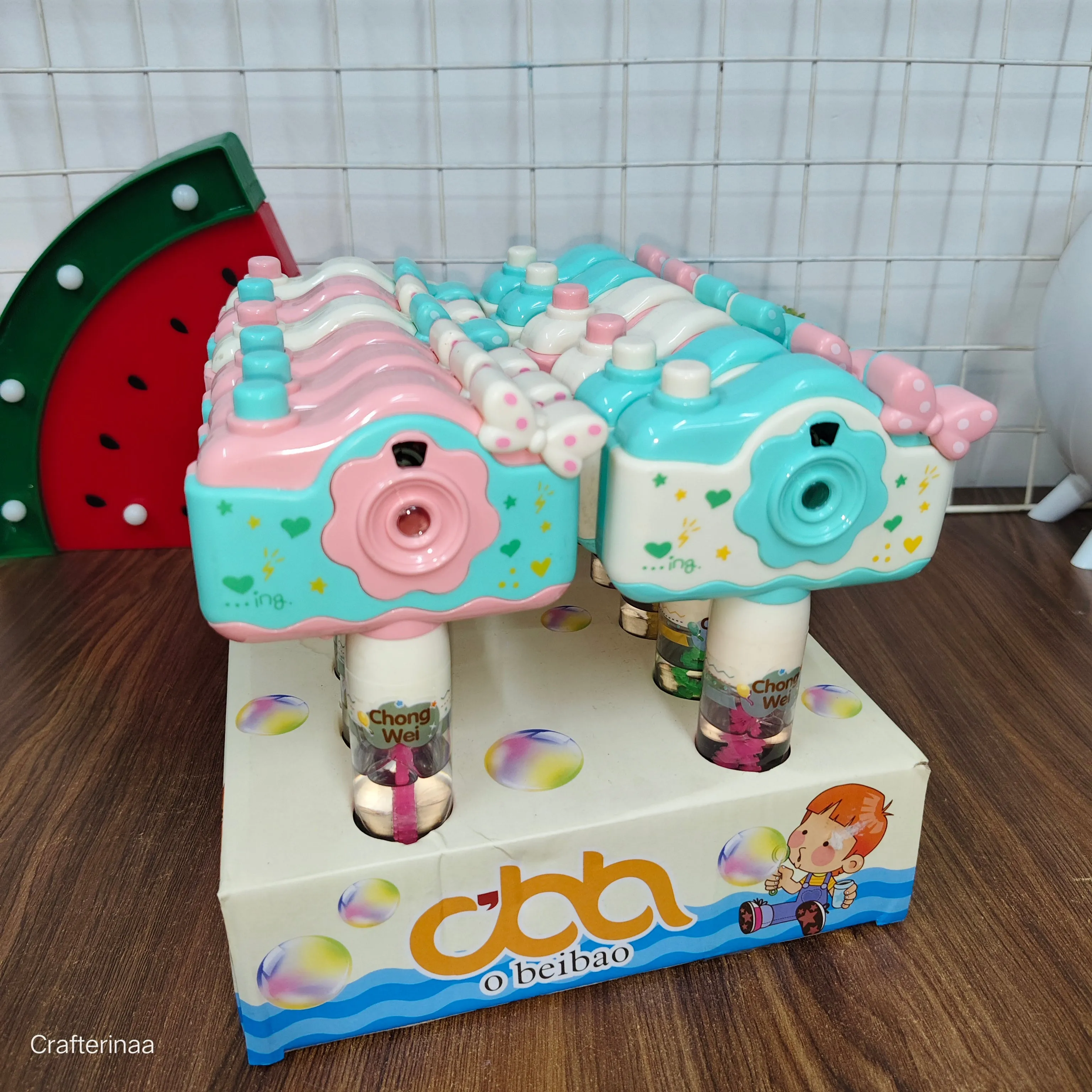 Bubble camera projector