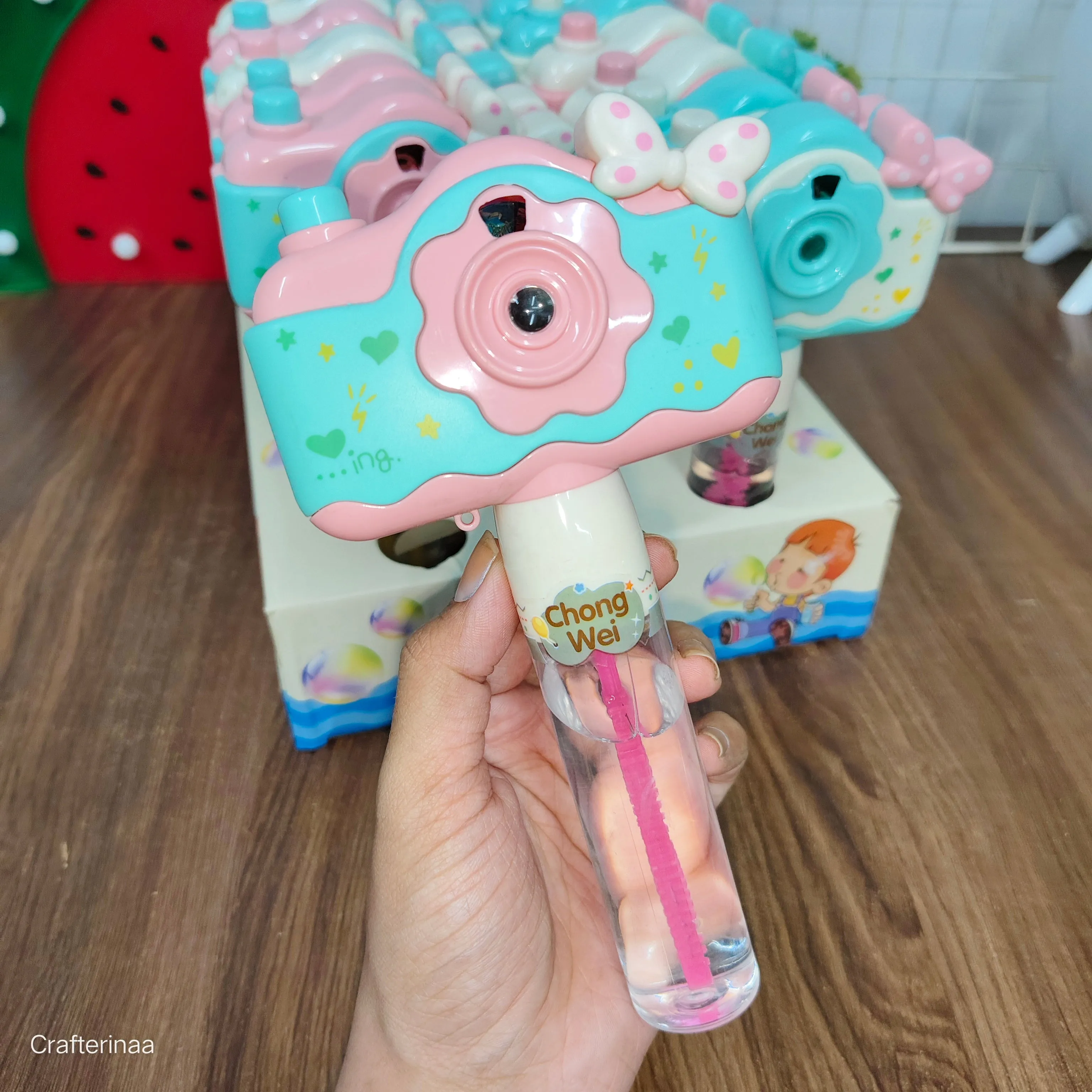 Bubble camera projector