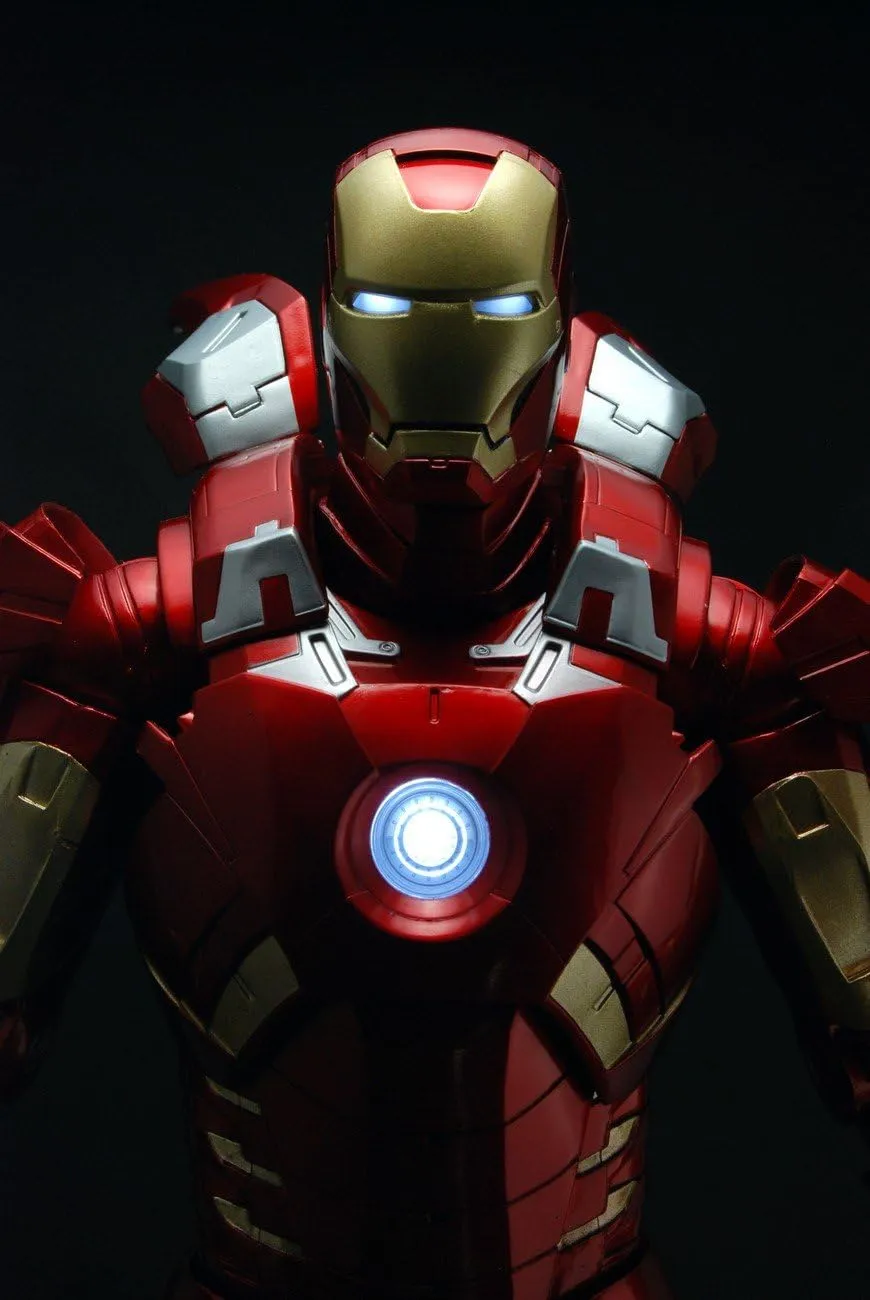 Iron Man Avengers 1/4 scale action figure by NECA