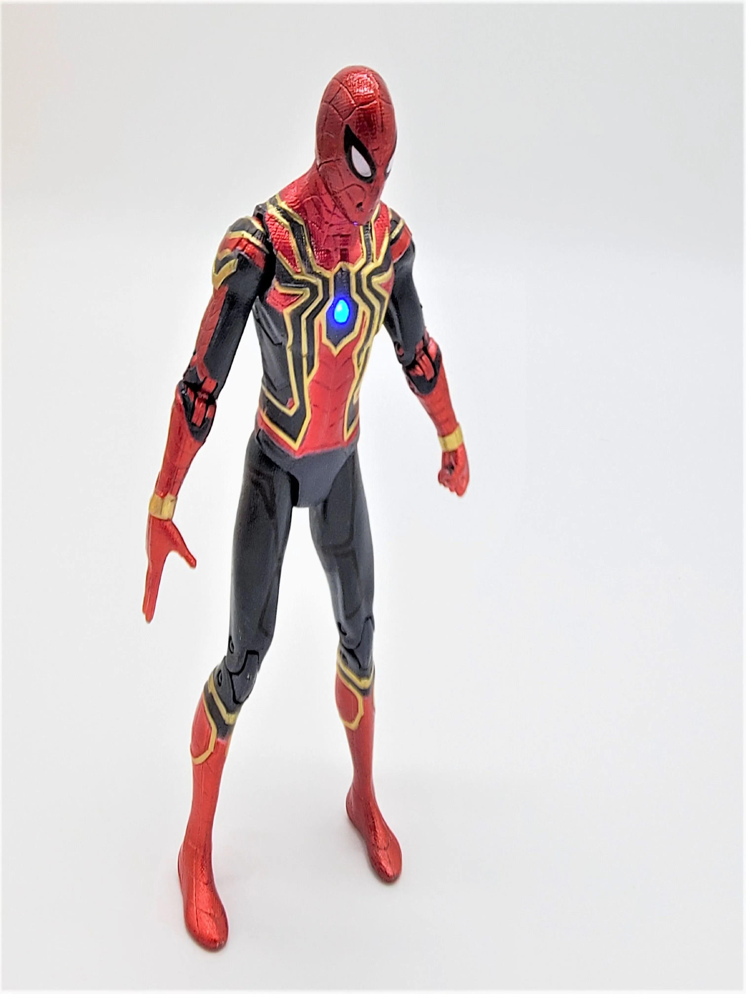 Marvel Avengers Infinity War Spider-man Action Figure with Flashing LED Light
