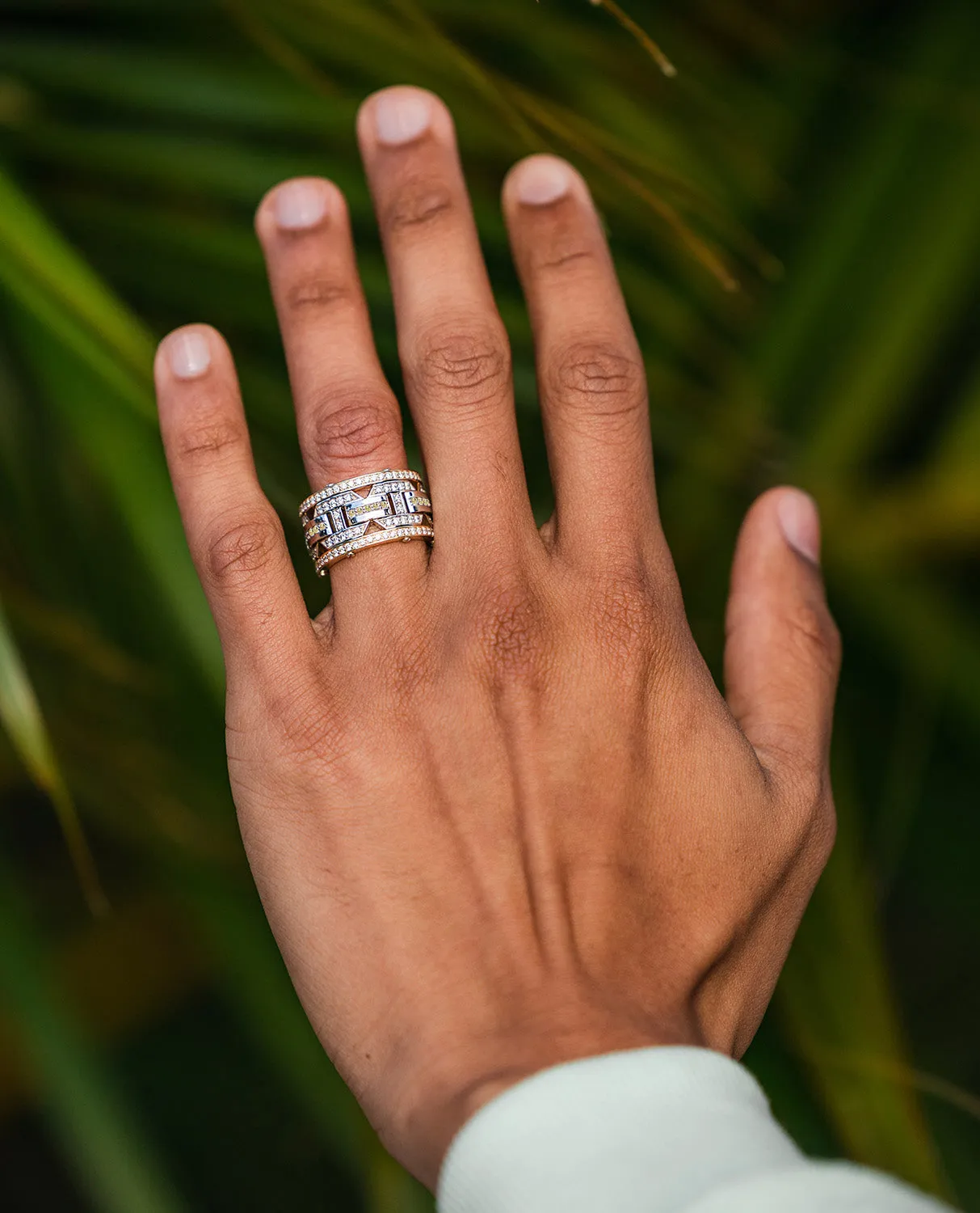 Ready to Ship - BRIGGS 18k Two-Tone Gold Ring with 2.10ct White and Yellow Diamonds