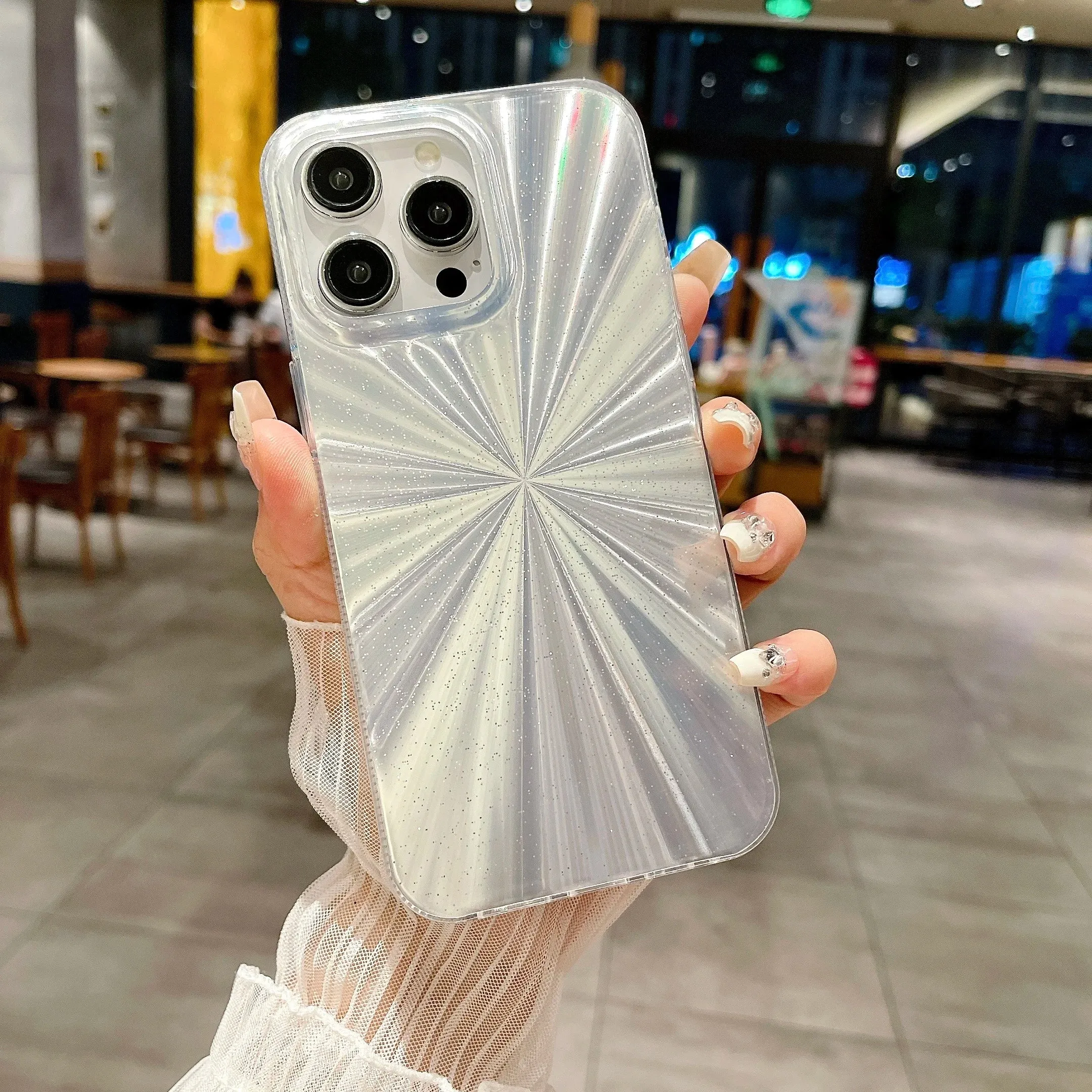 Uakiss Luxury Laser Silver Gradient Phone Case For iPhone 15 13 11 12 14 Pro Max 15 7 8 Plus XR X XS Camera Protective Shockproof Cover