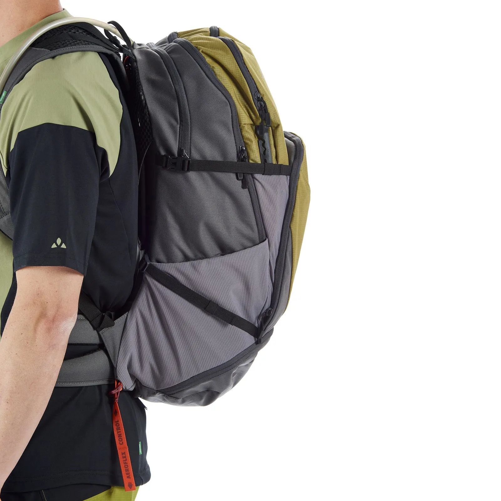 VAUDE Bike Alpin Pro 28   Black | Buy VAUDE Bike Alpin Pro 28   Black here | Outnorth
