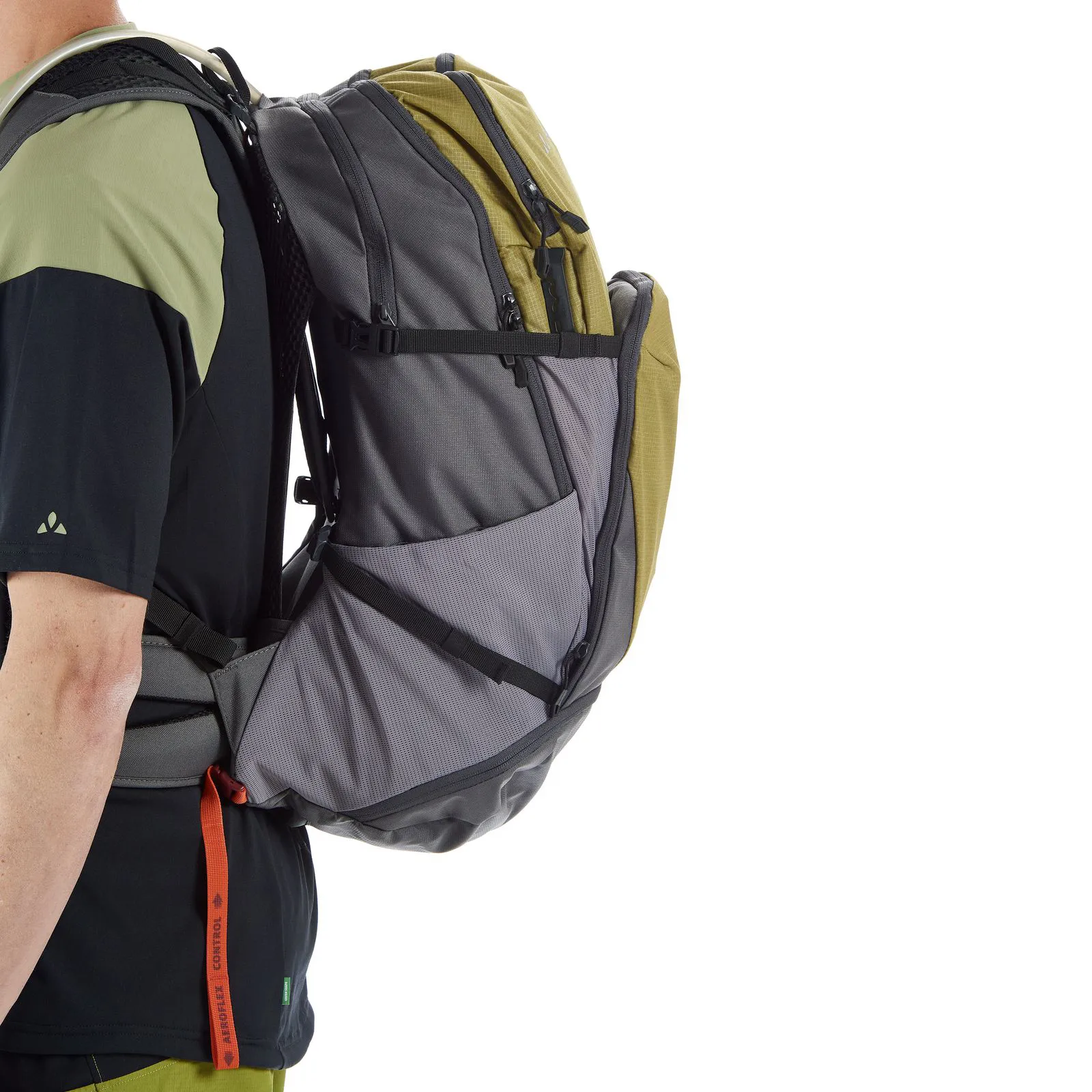 VAUDE Bike Alpin Pro 28   Black | Buy VAUDE Bike Alpin Pro 28   Black here | Outnorth