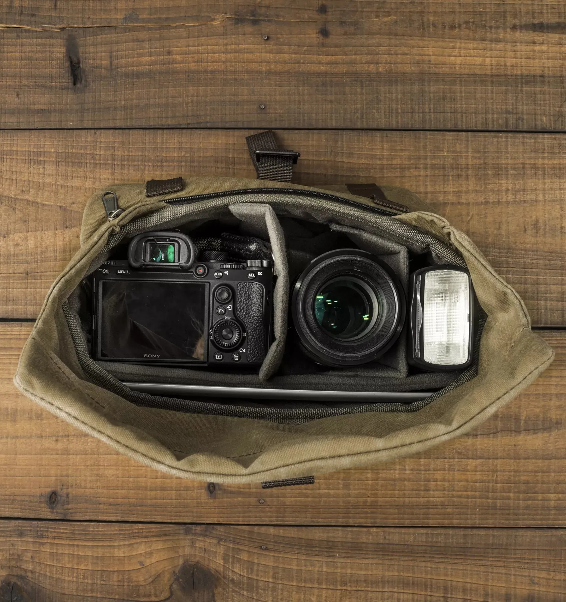 Wotancraft Pilot Travel Camera Bag 7L